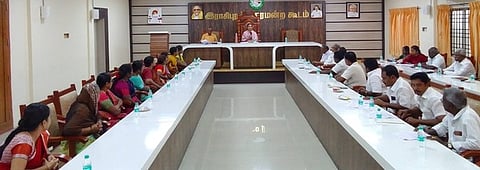 ராசிபுரம் பழைய பேருந்து நிலையத்தில்ரூ. 5.86 கோடியில் அடுக்குமாடி வணிக வளாகம்: நகா்மன்றக் கூட்டத்தில் ஒப்புதல்