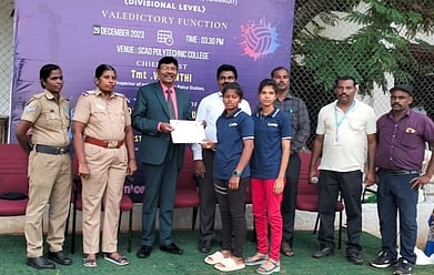 கைப்பந்து: ஸ்காட் கல்லூரி முதலிடம்