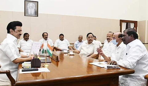 சாதிவாரி மக்கள்தொகை கணக்கெடுப்பை தமிழக அரசே நடத்த வேண்டும்: முதல்வரிடம் ராமதாஸ் கடிதம்!