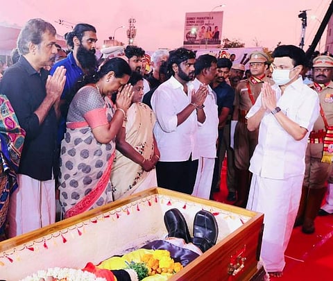 எங்கள் இதயங்களில் நிரந்தரமாக வாழ்வீர்கள் நண்பரே: விஜயகாந்த் குறித்து முதல்வர் ஸ்டாலின்