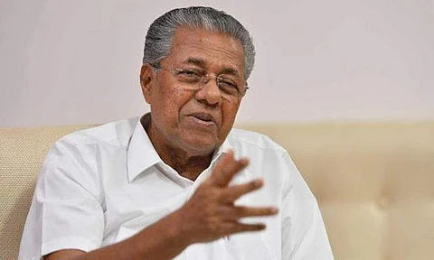 எதிர்க்க வேண்டியது பாஜகவையா அல்லது இடது முன்னணியையா என்பதை காங். முடிவு செய்ய வேண்டும்: பினராயி விஜயன்