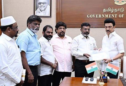 வெள்ள பாதிப்பு: விசிக சார்பில் ரூ. 10 லட்சம் நிதி!