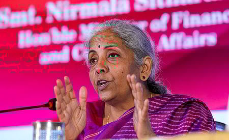 ஜிஎஸ்டி வரம்பில் பெட்ரோல், டீசல்? மாநிலங்களின் கருத்தொற்றுமைக்கு பிறகு முடிவு