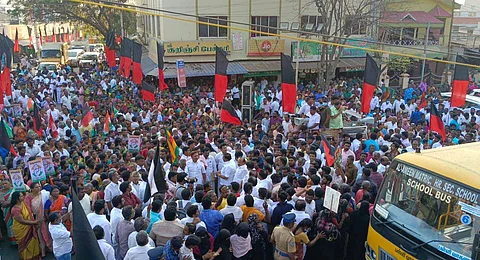 ஈரோடு கிழக்கில் கனிமொழி பிரசாரம்! குவிந்த தொண்டர்கள்!!