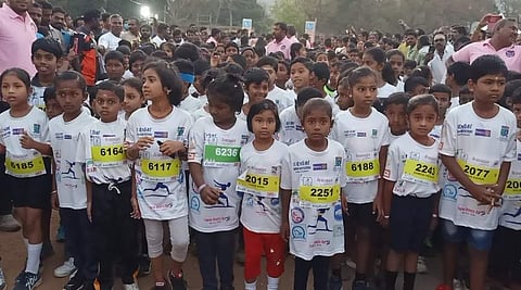 மேட்டூரில் நடைபெற்ற சர்வதேச மாரத்தான் போட்டி.