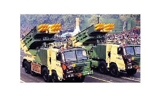 பாதுகாப்புத் துறைக்கு ரூ.5.93 லட்சம் கோடி ஒதுக்கீடு