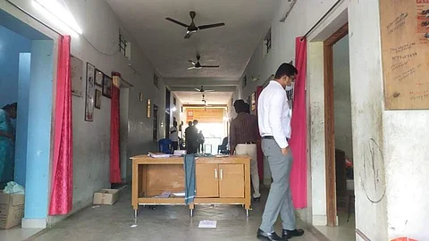 விழுப்புரம் காப்பகத்தில் சிபிசிஐடி காவல் துறையினர் சோதனை!