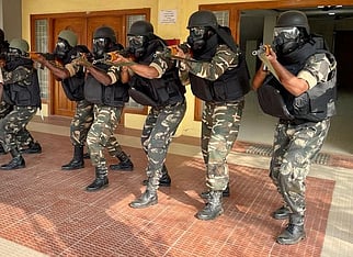 கோவை போலீஸாருக்கு சிறப்புப் பயிற்சி