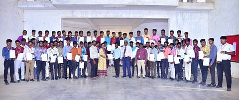 கல்லூரியில் வேலைவாய்ப்பு முகாம்