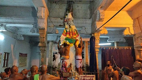 ஸ்ரீ பங்கஜ வல்லி தாயார் சமேத புண்டரீகாஷப் பெருமாள் திருக்கோயிலில் பிரம்மோத்ஸவம் துவஜாரோஹணம் கொடியேற்றத்துடன் தொடங்கியது.
