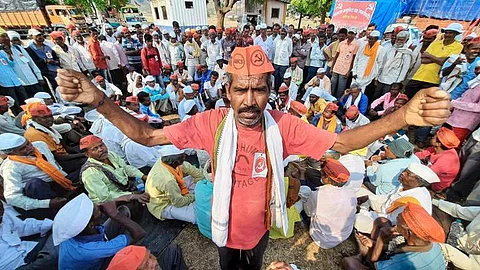 வெங்காய விலை தொடர்பாக நடத்தப்பட்ட விவசாயிகள் பேரணி நிறுத்தம்!