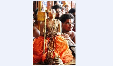 ராமாநுஜருக்கு சிறப்புத் திருமஞ்சனம்