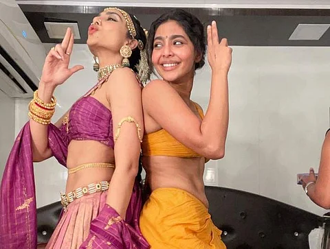 பொன்னியின் செல்வன் பூங்குழலி, வானதி நடனமாடும் வைரல் விடியோ!
