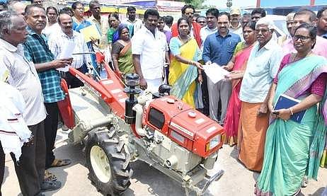 அன்னவாசல் ஊராட்சியில் மக்கள் தொடா்புத் திட்ட முகாம்