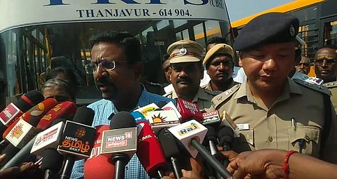 மாவட்ட ஆட்சியர் தினேஷ் பொன்ராஜ் ஆலிவர்