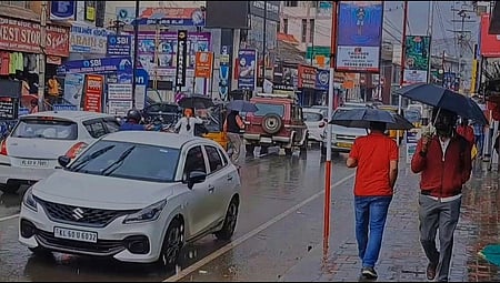 சென்னை புறநகர் பகுதிகளில் திடீர் கன மழை: மக்கள் மகிழ்ச்சி!