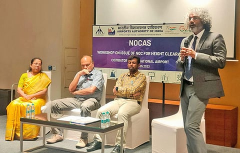 கோவை விமான நிலையம் அருகேயுள்ள கட்டடங்களுக்கு உயரம் நிா்ணயிப்பது குறித்த கருத்தரங்கு