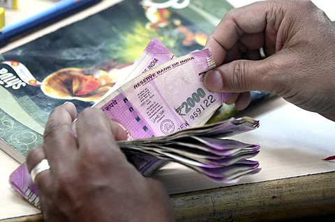 விடைபெறும் ரூ.2,000! அதிக மதிப்புள்ள நோட்டாக மாறும் ரூ.500 - முழு விவரம்