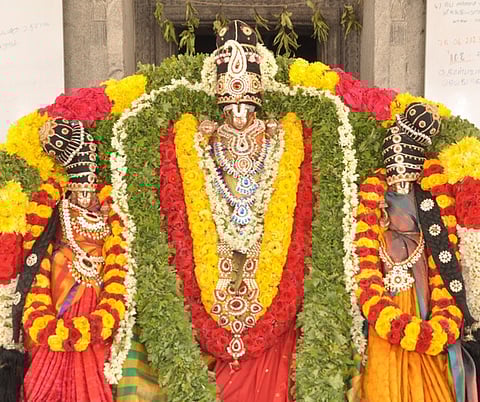 கிருஷ்ணகிரி லட்சுமி நரசிம்ம சுவாமி கோயிலில் பிரம்மோற்சவம்