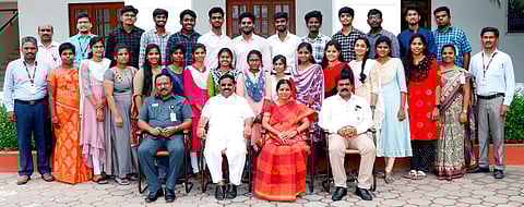 பாவை கல்லூரி மாணவா்கள் அயல்நாடு கல்விக்கு 100 சதவீதம் உதவித்தொகை