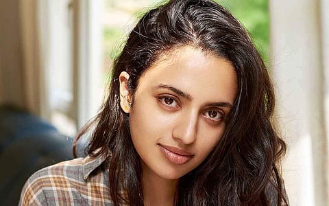 தமிழ், தெலுங்கு மற்றும் மலையாளப் படங்களில் நடித்து அசத்தி வரும் நாயகி.