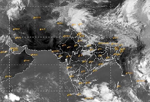 வங்கக்கடலில் உருவானது காற்றழுத்த தாழ்வுப்பகுதி!