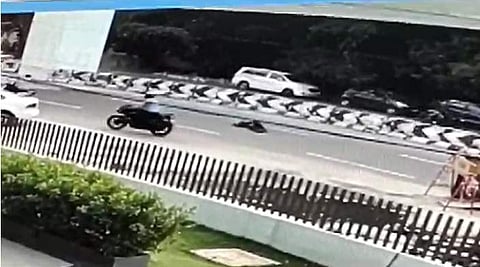 வானதி சீனிவாசன் அலுவலகத்தில் புகுந்தவர் பேருந்து மோதி பலி; வெளியானது சிசிடிவி