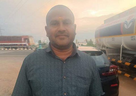 கைது செய்யப்பட்ட ஹேமந்திரகுமார்.