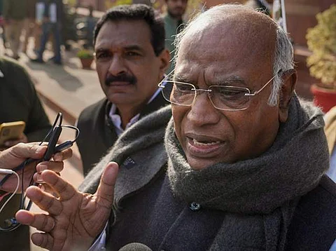 அடுத்த கூட்டத்தில் பொதுவான செயல் திட்டம் உருவாக்கப்படும்: மல்லிகாா்ஜுன காா்கே