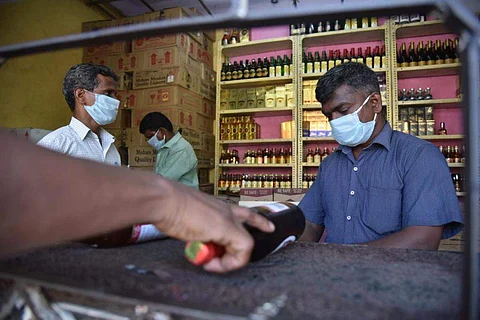 காலையில் குடிப்பவர்களை குடிகாரர்கள் என்று கூறாதீர்கள்: அமைச்சர் முத்துசாமி