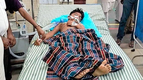 கோவை: வீட்டின் சுவர் இடிந்து விழுந்ததில் 10 வயது சிறுவன் படுகாயம்!