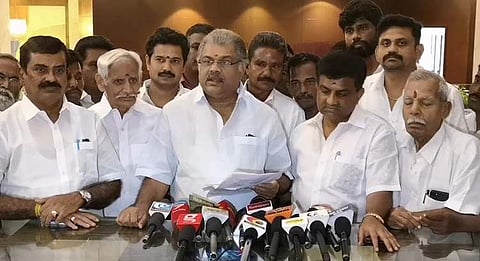 அதிமுக, பாஜக, தமாகா உள்ளிட்ட ஒத்த கருத்துடைய கட்சிகளின் கூட்டணி வெற்றி பெறும்: ஜி.கே.வாசன்