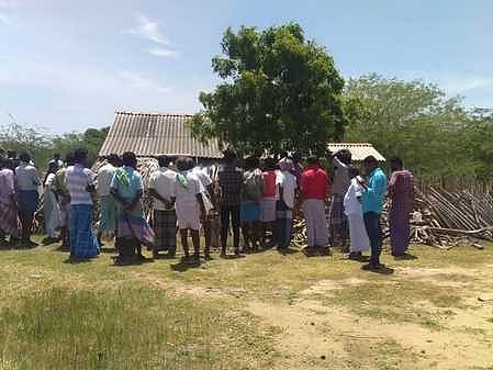 தொண்டி அருகே மூதாட்டி கொலை