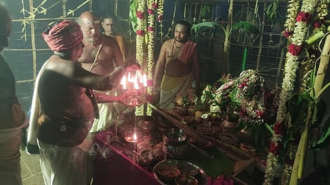 நெல்லை கோவிந்தா் சந்நிதியில் நடைபெற்ற கும்பாபிஷேகம்.