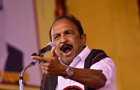 மாணவர்கள் இதுபோன்ற செயல்களில் ஈடுபடுவது வருந்தத்தக்கது: வைகோ கண்டனம்