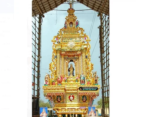 புனித பனிமய மாதா பேராலய தங்கத்தேர் (கோப்புப்படம்).