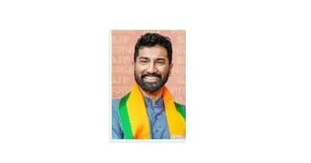 அனில் அந்தோணி.