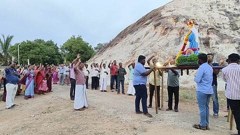 தெற்கு கள்ளிகுளம் அதிசய பனிமாதா ஆலயத்தில் மரிவல வழிபாடு