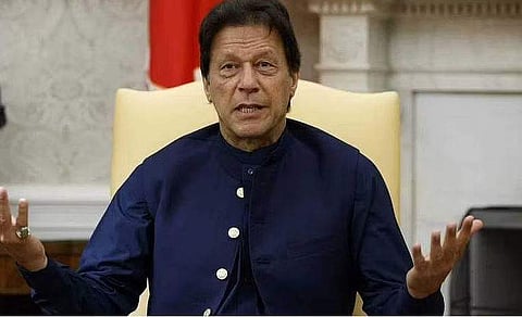 தடுமாற்றத்தில் ஜனநாயகம்! 