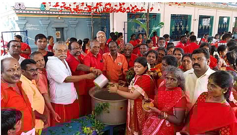 கூத்தாநல்லூர்: ஆதிபராசக்தி கோயிலில் ஆடிப்பூர கஞ்சி கலய ஊர்வலம் 