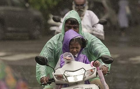 இன்று இடியுடன் கூடிய மழைக்கு வாய்ப்பு