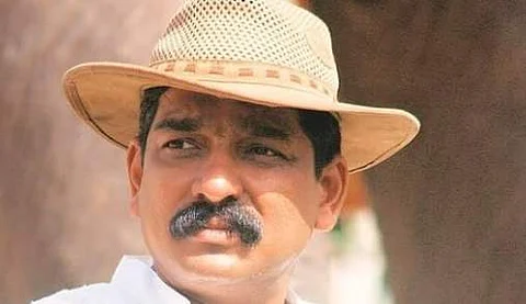 நிதின் சந்திரகாந்த் தேசாய்