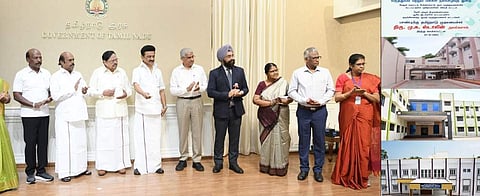 மருத்துவமனைகளுக்கு புதிய கட்டடங்கள்: முதல்வா் ஸ்டாலின் திறந்து வைத்தாா்