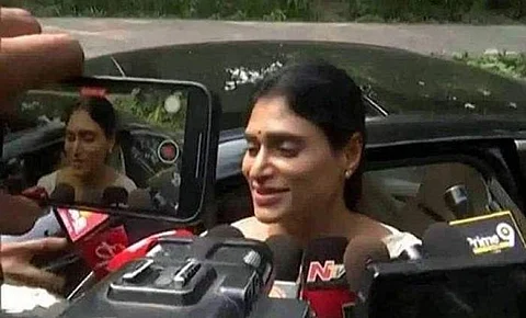 சோனியா, ராகுல் காந்தியுடன் ஒய்.எஸ்.ஷர்மிளா சந்திப்பு!