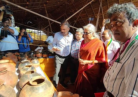 ஆதிச்சநல்லூரில் அருங்காட்சியகம்: அடிக்கல் நாட்டினார் நிர்மலா சீதாராமன்!