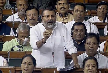 மக்களவையில் பேசிய பாஜக எம்.பி. நிஷிகாந்த் துபே.