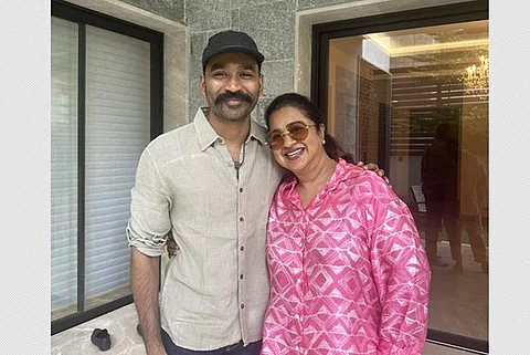 சினிமாத் துறையில் சிலர்தான் இப்படி: தனுஷை புகழ்ந்த நடிகை ராதிகா! 