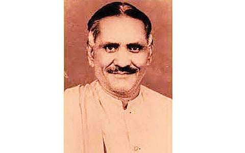 எல்லாவற்றுக்கும் 'எஸ்' சார்...!