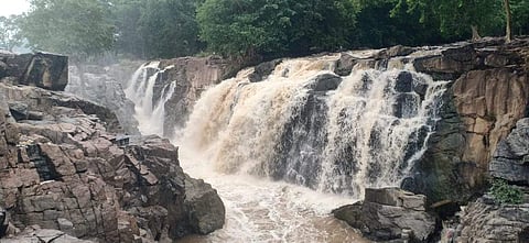 காவிரியில் 5,000 கன அடி நீரை திறந்தது கர்நாடகம்?