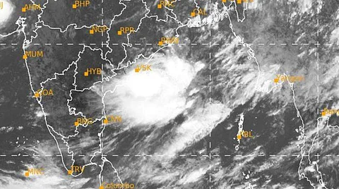 வங்கக்கடலில் புதிய காற்றழுத்த தாழ்வுப் பகுதி!